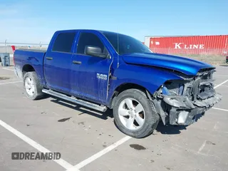 2015 Ram 1500 Express z VIN 1C6RR7KTXFS600736, wystawiony jako IAAI lot #41930522 z przebiegiem 79 805 mil mil oraz . Historia ofert i sprzedaży dostępna na DreamBid. Obrazek 1.