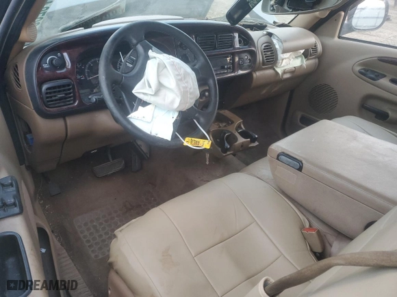 1998 Dodge Ram 1500 with VIN 3B7HC13Z6WG241172, listed as a Copart auction lot 82784324 with 0 mi miles and Salvage Title. Bid and sale history available at carsss.com. Image 8.