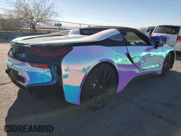 2019 BMW i8 z VIN WBY2Z6C56K7D09508, wystawiony jako Copart lot #86847034 z przebiegiem 24 015 mil mil oraz Szkoda całkowita • Salvage title. Historia ofert i sprzedaży dostępna na DreamBid. Obrazek 3.