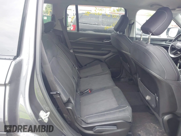 2023 Jeep Grand Cherokee Altitude with VIN 1C4RJKAGXP8886139, listed as a IAAI auction lot 42698501 with 65,045 mi miles and . Bid and sale history available at DreamBid. Image 8.