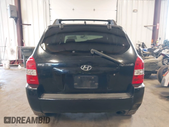 2006 Hyundai Tucson GL with VIN KM8JM12B96U252484, listed as a IAAI auction lot 42100855 with 273,655 mi miles. Bid and sale history available at carsss.com. Image 16.