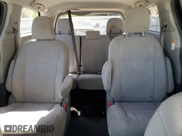 2019 Toyota Sienna L with VIN 5TDZZ3DC1KS991616, listed as a Copart auction lot 52879285 with Not Provided miles and Salvage Title. Bid and sale history available at DreamBid. Image 10.