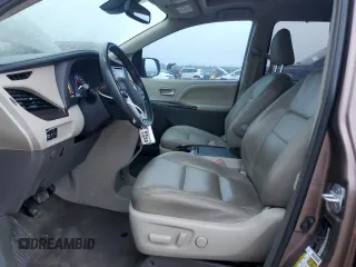 2018 Toyota Sienna XLE Auto Access Seat with VIN 5TDYZ3DC8JS927759, listed as a Copart auction lot 50383465 with 141,807 mi miles and Salvage title. Bid and sale history available at DreamBid. Image 7.