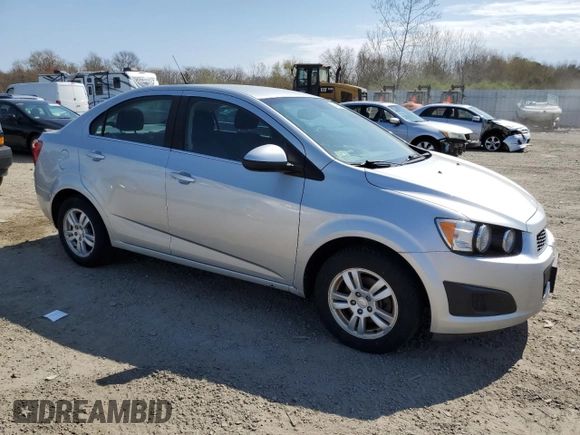 2013 Chevrolet Sonic LT with VIN 1G1JC5SG8D4160038, listed as a Copart auction lot 54182665 with 95,679 mi miles and Clean Title. Bid and sale history available at DreamBid. Image 4.