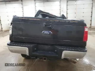 2014 Ford F-250 XL z VIN 1FT7W2BT4EEA84060, wystawiony jako Copart lot #54660585 z przebiegiem 203 567 mil mil oraz Czysty tytuł • Clean title. Historia ofert i sprzedaży dostępna na DreamBid. Obrazek 6.