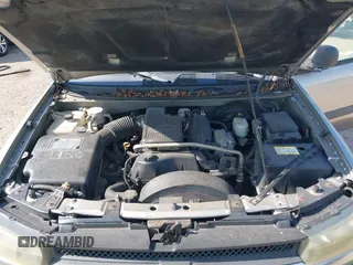 2003 Chevrolet TrailBlazer LS with VIN 1GNDS13S732225286, listed as a IAAI auction lot 42091982 with 283,517 mi miles. Bid and sale history available at carsss.com. Image 10.