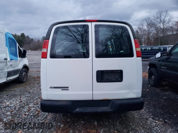 2012 Chevrolet Express Cargo with VIN 1GCSGAFX1C1146629, listed as a Copart auction lot 83643904 with 193,874 mi miles and Clean title. Bid and sale history available at DreamBid. Image 6.