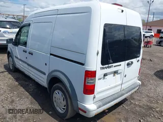 2010 Ford Transit Connect XLT с VIN NM0LS7DN3AT012789, выставлен на аукционе IAAI как лот 42232959 с пробегом 184 455 миль миль и . История ставок и продаж доступна на DreamBid. Изображение 3.