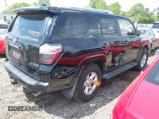 2017 Toyota 4Runner SR5 with VIN JTEBU5JR5H5468940, listed as a IAAI auction lot 42065776 with Not provided miles and . Bid and sale history available at DreamBid. Image 4.