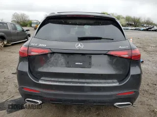 2025 Mercedes-Benz GLC 300 z VIN W1NKM4HB7SF260981, wystawiony jako Copart lot #51979695 z przebiegiem 4 881 mil mil oraz Szkoda całkowita • Salvage title. Historia ofert i sprzedaży dostępna na DreamBid. Obrazek 6.