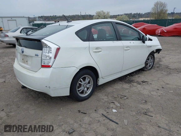2010 Toyota Prius II with VIN JTDKN3DU8A0045441, listed as a IAAI auction lot 41999553 with 183,103 mi miles. Bid and sale history available at carsss.com. Image 4.