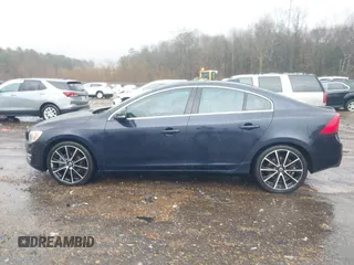 2016 Volvo S60 T5 Drive-E Premier with VIN YV126MFK5G2405660, listed as a IAAI auction lot 41716920 with 91,053 mi miles. Bid and sale history available at carsss.com. Image 14.