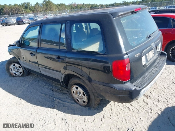2005 Honda Pilot LX with VIN 2HKYF18175H512174, listed as a IAAI auction lot 41038439 with 1 mi miles. Bid and sale history available at carsss.com. Image 3.