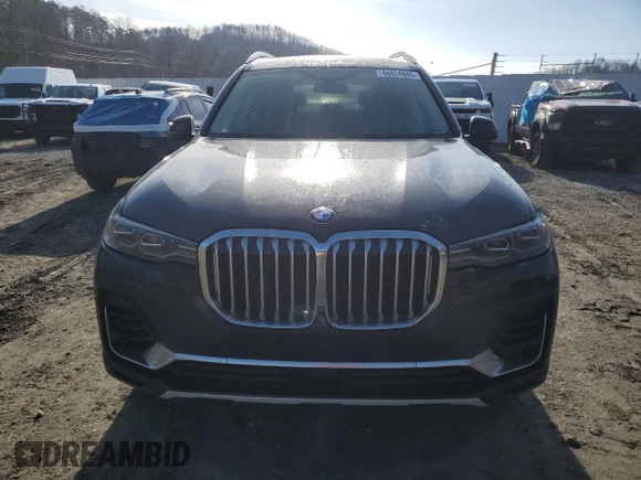 2021 BMW X7 xDrive40i z VIN 5UXCW2C06M9G15321, wystawiony jako Copart lot #46824665 z przebiegiem Nie podano mil oraz Szkoda całkowita • Salvage title. Historia ofert i sprzedaży dostępna na DreamBid. Obrazek 5.