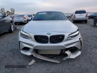 2018 BMW M2 z VIN WBS1J5C55JVA12540, wystawiony jako Copart lot #39402763 z przebiegiem 23 339 mil mil oraz . Historia ofert i sprzedaży dostępna na DreamBid. Obrazek 5.