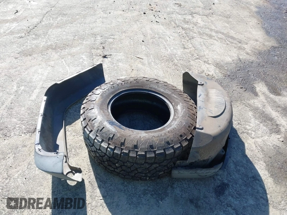 2011 Jeep Wrangler Rubicon with VIN 1J4BA6D10BL514776, listed as a IAAI auction lot 41487396 with 172,208 mi miles. Bid and sale history available at carsss.com. Image 12.