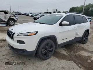 2018 Jeep Cherokee Latitude with VIN 1C4PJLCBXJD551525, listed as a Copart auction lot 59494565 with 114,376 mi miles and Salvage title. Bid and sale history available at DreamBid. Image 1.