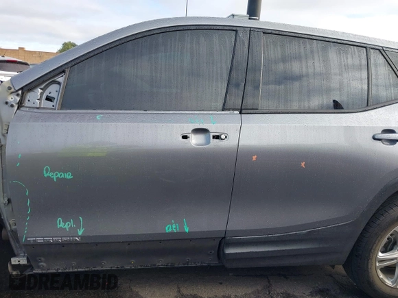 2019 GMC Terrain SLE with VIN 3GKALMEV9KL147404, listed as a IAAI auction lot 41763462 with 64,530 mi miles. Bid and sale history available at carsss.com. Image 15.