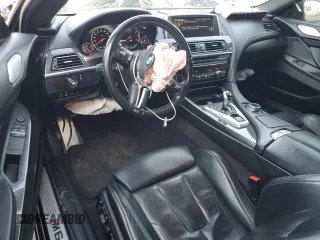 2015 BMW M6 z VIN WBSLX9C59FD160716, wystawiony jako Copart lot #47144925 z przebiegiem 55 535 mil mil oraz Szkody całkowita. Historia ofert i sprzedaży dostępna na DreamBid. Obrazek 8.