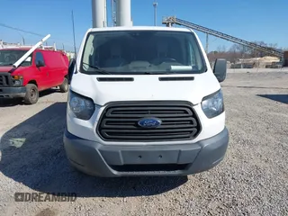 2017 Ford Transit с VIN 1FTYR2YM0HKA50926, выставлен на аукционе IAAI как лот 41742284 с пробегом 73 913 миль миль и . История ставок и продаж доступна на DreamBid. Изображение 12.