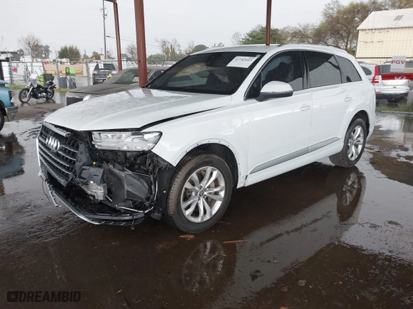 2018 Audi Q7 Premium Plus with VIN WA1LAAF73JD015035, listed as a IAAI auction lot 41782603 with 100,610 mi miles. Bid and sale history available at carsss.com. Image 20.