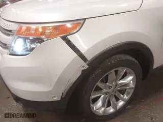 2015 Ford Explorer Limited with VIN 1FM5K8F80FGA62876, listed as a IAAI auction lot 41444117 with 132,791 mi miles. Bid and sale history available at carsss.com. Image 18.