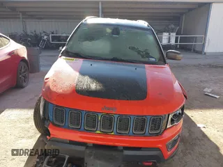 2020 Jeep Compass Trailhawk with VIN 3C4NJDDBXLT239116, listed as a IAAI auction lot 41402449 with 38,021 mi miles and . Bid and sale history available at carsss.com. Image 12.