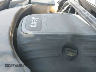 2006 Jeep Commander Limited с VIN 1J8HG58266C198570, выставлен на аукционе IAAI как лот 42997942 с пробегом 204 724 миль миль и . История ставок и продаж доступна на DreamBid. Изображение 12.