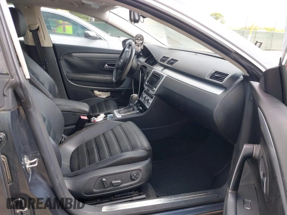 2013 Volkswagen CC Sport with VIN WVWBN7AN2DE518150, listed as a IAAI auction lot 42011967 with 115,127 mi miles and . Bid and sale history available at DreamBid. Image 5.