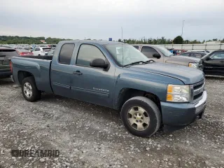 2010 Chevrolet Silverado 1500 LT with VIN 1GCSCSE04AZ118232, listed as a Copart auction lot 65582814 with 262,024 mi miles and Clean Title. Bid and sale history available at DreamBid. Image 4.