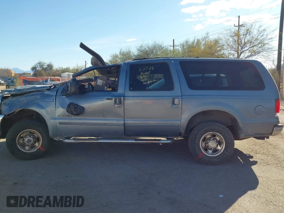 2000 Ford Excursion XLT с VIN 1FMSU41F6YED19436, выставлен на аукционе IAAI как лот 41787604 с пробегом 257 251 миль миль и . История ставок и продаж доступна на DreamBid. Изображение 14.