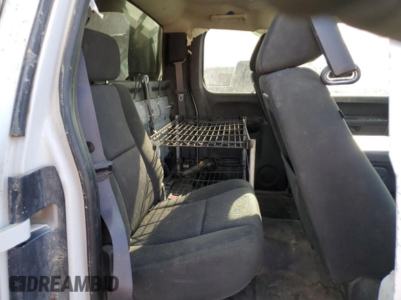 2011 Chevrolet Silverado 1500 LT with VIN 1GCRKSE37BZ422989, listed as a Copart auction lot 49073345 with 198,668 mi miles and Salvage Title. Bid and sale history available at DreamBid. Image 10.