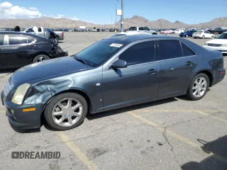 2007 Cadillac STS z VIN 1G6DW677970189119, wystawiony jako Copart lot #72206864 z przebiegiem 229 080 mil mil oraz Szkody całkowita. Historia ofert i sprzedaży dostępna na DreamBid. Obrazek 1.
