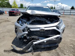 2020 Toyota RAV4 XLE z VIN 2T3P1RFV0LC079416, wystawiony jako Copart lot #61584115 z przebiegiem 64 508 mil mil oraz Szkoda całkowita • Salvage title. Historia ofert i sprzedaży dostępna na DreamBid. Obrazek 5.