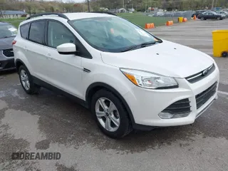 2016 Ford Escape SE with VIN 1FMCU0GX4GUC55365, listed as a IAAI auction lot 41901838 with 72,913 mi miles. Bid and sale history available at carsss.com. Image 1.