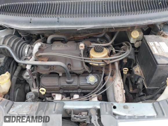 2004 Dodge Caravan SE with VIN 1D4GP24R74B582206, listed as a IAAI auction lot 41919558 with 281,818 mi miles and . Bid and sale history available at DreamBid. Image 10.