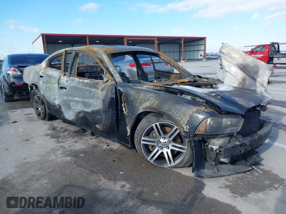 2014 Dodge Charger RT z VIN 2C3CDXCT4EH339299, wystawiony jako IAAI lot #41040937 z przebiegiem Nie podano mil oraz . Historia ofert i sprzedaży dostępna na DreamBid. Obrazek 1.