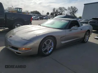 2001 Chevrolet Corvette with VIN 1G1YY22G015111856, listed as a Copart auction lot 48437635 with 118,603 mi miles and Clean Title. Bid and sale history available at carsss.com. Image 1.
