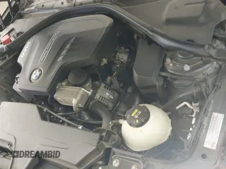 2015 BMW 4 Series 428i xDrive z VIN WBA4A7C52FD414734, wystawiony jako IAAI lot #42377682 z przebiegiem 129 264 mil mil oraz . Historia ofert i sprzedaży dostępna na DreamBid. Obrazek 19.