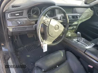2011 BMW 7 Series 750Li xDrive с VIN WBAKC8C54BC432921, выставлен на аукционе Copart как лот 45334265 с пробегом 138 272 миль миль и Списание • Salvage title. История ставок и продаж доступна на DreamBid. Изображение 8.