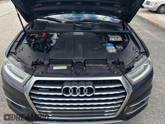 2017 Audi Q7 Premium with VIN WA1AAAF72HD008806, listed as a Copart auction lot 53731285 with 210,608 mi miles and Clean title. Bid and sale history available at DreamBid. Image 7.