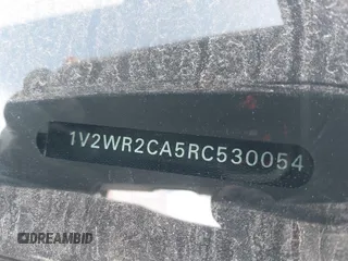 2024 Volkswagen Atlas SE с VIN 1V2WR2CA5RC530054, выставлен на аукционе IAAI как лот 42034203 с пробегом 17 035 миль миль и . История ставок и продаж доступна на DreamBid. Изображение 9.