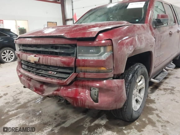 2018 Chevrolet Silverado 1500 LT with VIN 1GCVKRECXJZ177420, listed as a IAAI auction lot 41734246 with 124,315 mi miles. Bid and sale history available at carsss.com. Image 6.