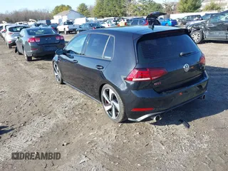 2019 Volkswagen GTI S z VIN 3VW6T7AU9KM004055, wystawiony jako IAAI lot #40987363 z przebiegiem 98 736 mil mil oraz . Historia ofert i sprzedaży dostępna na DreamBid. Obrazek 3.