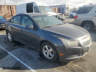 2013 Chevrolet Cruze 1LT with VIN 1G1PC5SB5D7223061, listed as a Copart auction lot 42995555 with 0 mi miles and Clean Title. Bid and sale history available at carsss.com. Image 4.