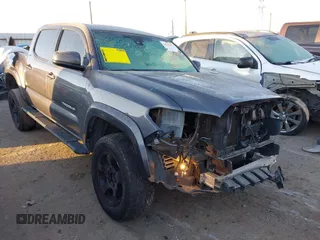 2018 Toyota Tacoma SR with VIN 5TFCZ5AN7JX154112, listed as a IAAI auction lot 41394058 with 158,045 mi miles. Bid and sale history available at carsss.com. Image 1.