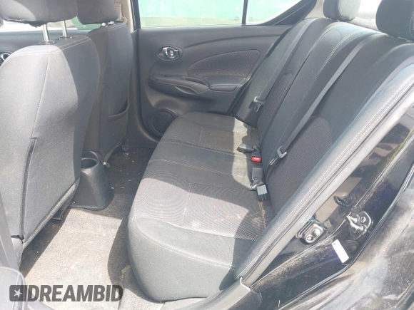 2017 Nissan Versa SV z VIN 3N1CN7APXHL834815, wystawiony jako IAAI lot #42432514 z przebiegiem 115 981 mil mil oraz . Historia ofert i sprzedaży dostępna na DreamBid. Obrazek 8.