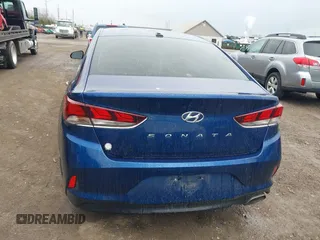 2018 Hyundai Sonata Sport with VIN 5NPE34AF0JH649065, listed as a IAAI auction lot 41882373 with 80,715 mi miles and . Bid and sale history available at carsss.com. Image 16.