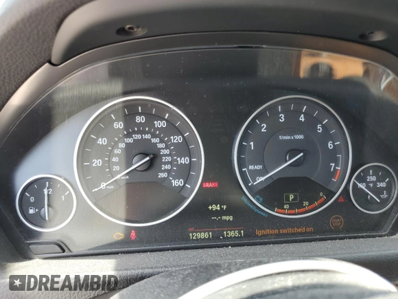 2015 BMW 3 Series 328i xDrive с VIN WBA3B5C57FF962469, выставлен на аукционе Copart как лот 62166575 с пробегом 129 861 миль миль и Списание • Salvage title. История ставок и продаж доступна на DreamBid. Изображение 9.