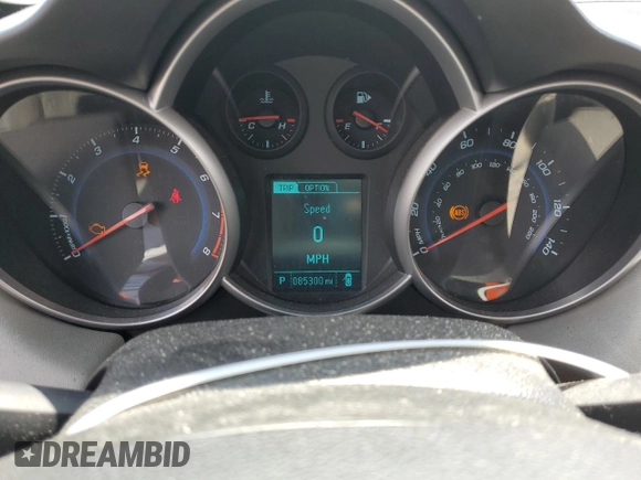 2015 Chevrolet Cruze LS with VIN 1G1PA5SG2F7102279, listed as a Copart auction lot 53270605 with 85,300 mi miles and Clean Title. Bid and sale history available at DreamBid. Image 9.